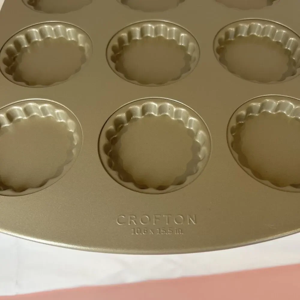 Crofton Mini Tart Baking Pan 10.6x15.5 Inch. Bakes 12 Tarts, Cakes Or Cookies.